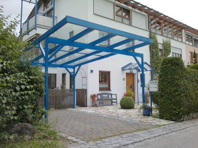 Carport aus Metall