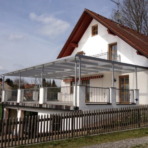 Terrassendach aus Aluminium und Glas